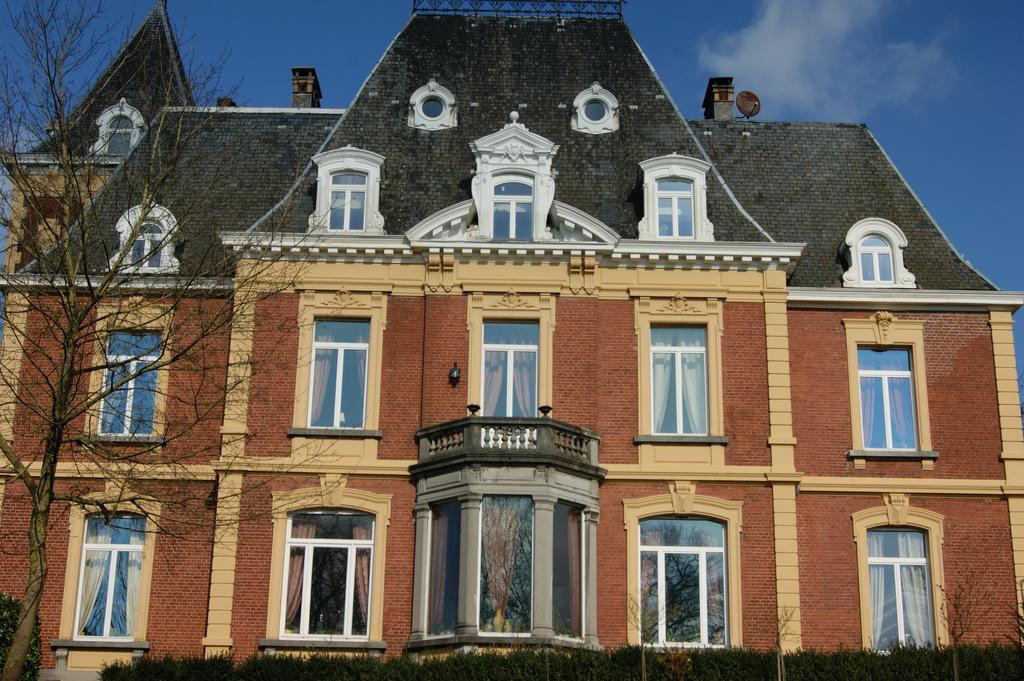 Chateau Neufays Ту Екстериор снимка