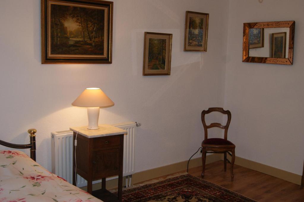Chateau Neufays Ту Стая снимка