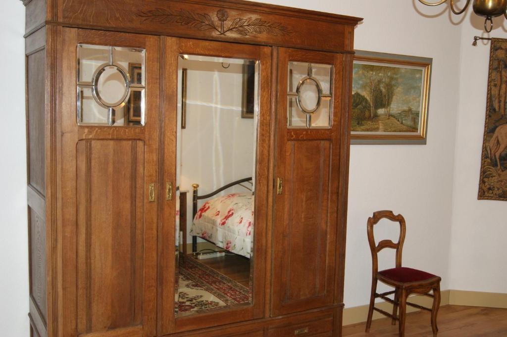 Chateau Neufays Ту Стая снимка